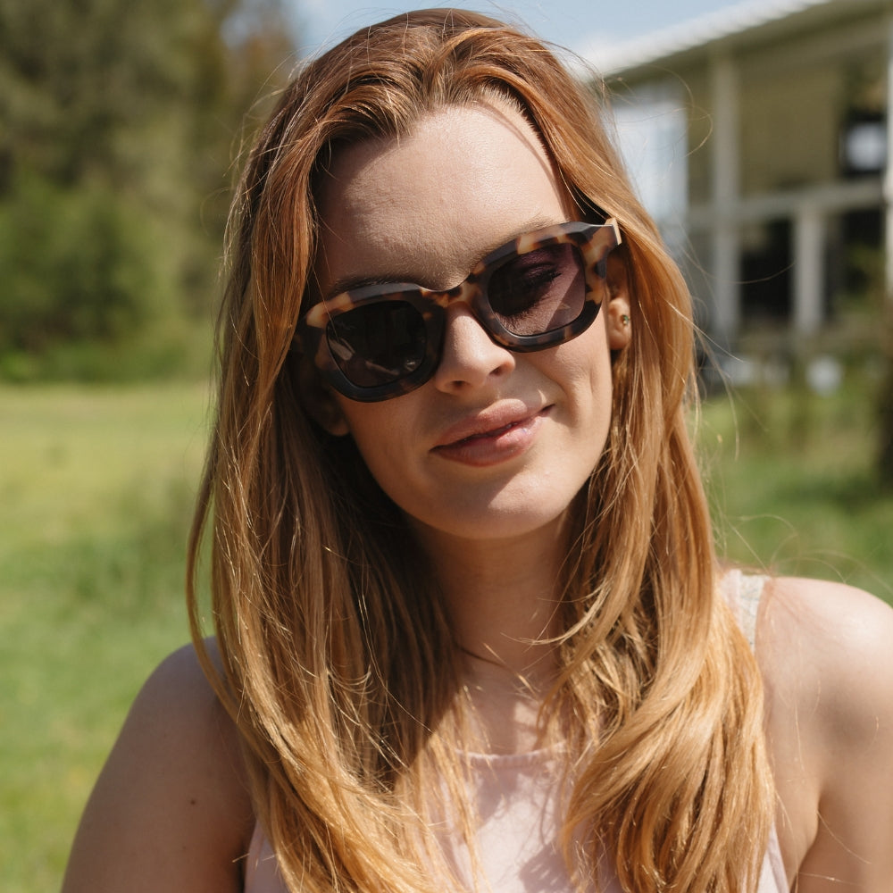 QUEST ROCKY TORT l Sunglasses l Polarised Lens l Walnut Arms - Soek Fashion Eyewear UK