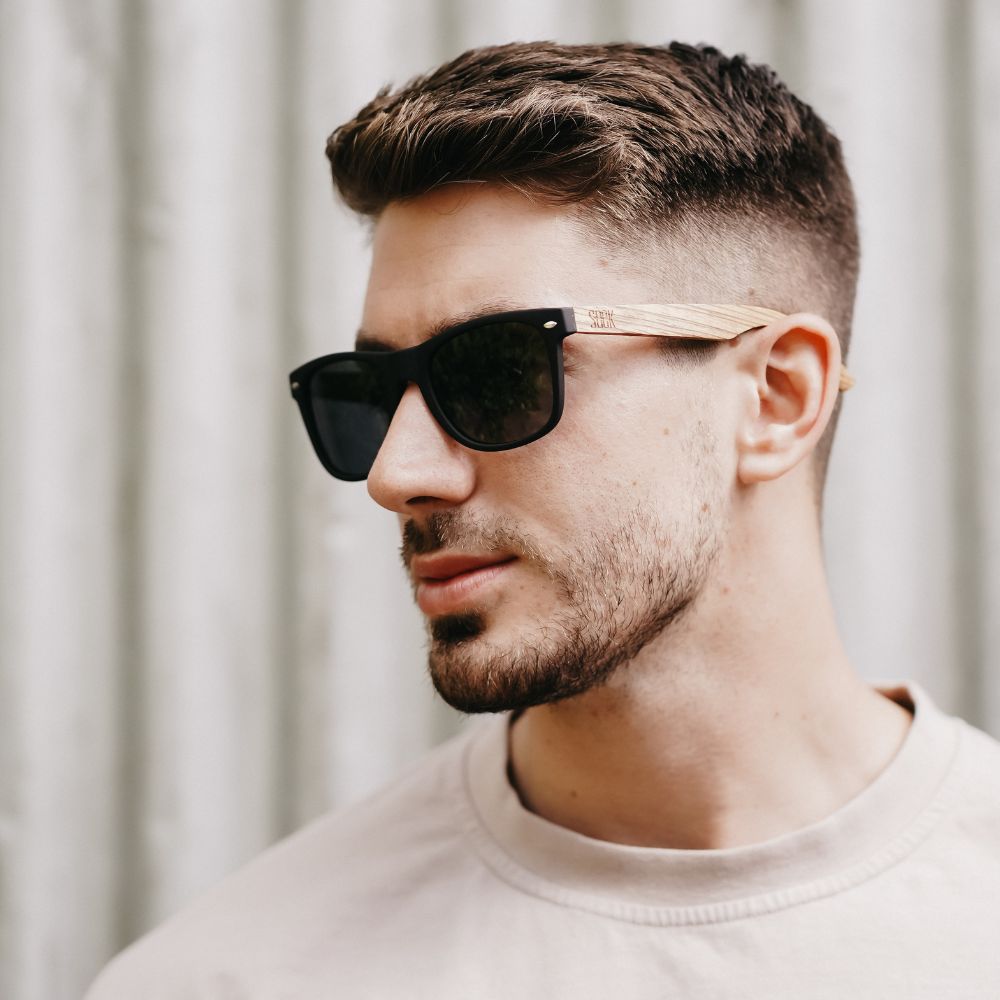 BALMORAL  Black Lens l Walnut Arms