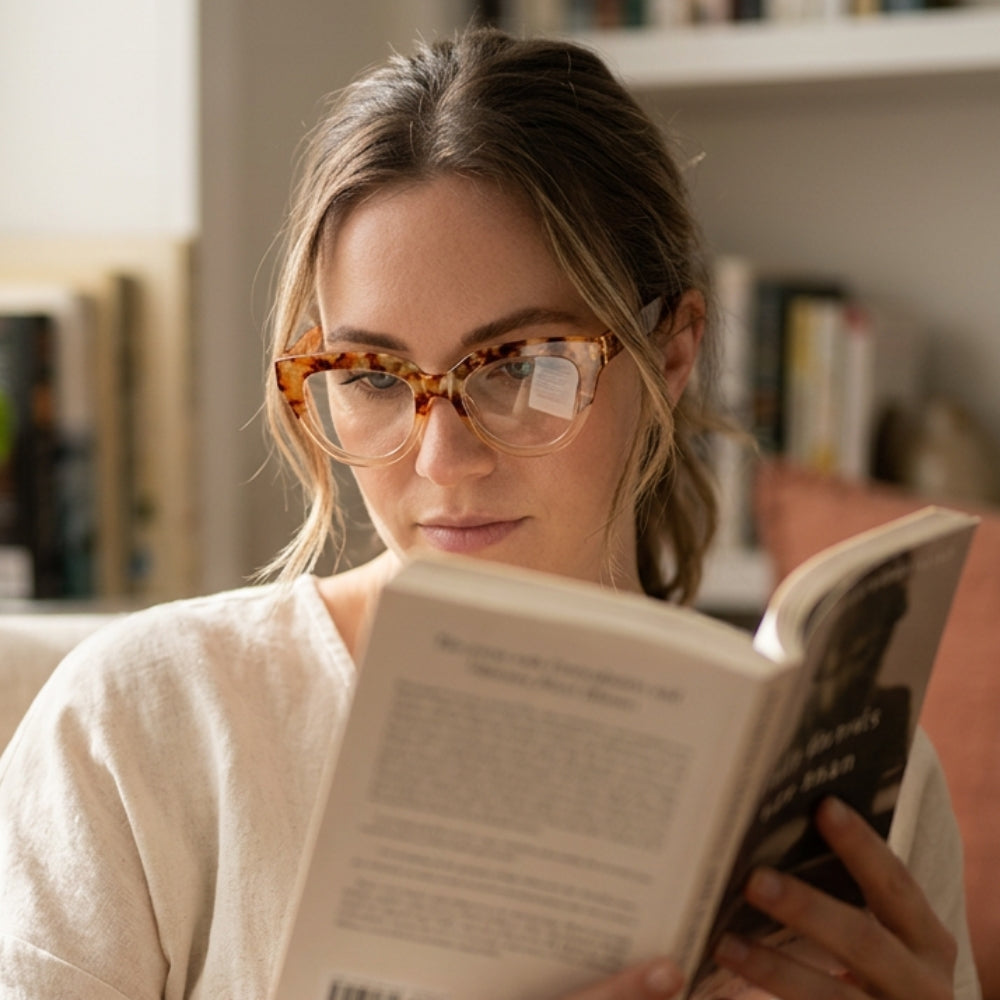 FLUTTER DESERT TORT l Walnut Arms l Blue Light Blocking Magnifying - Soek Fashion Eyewear UK