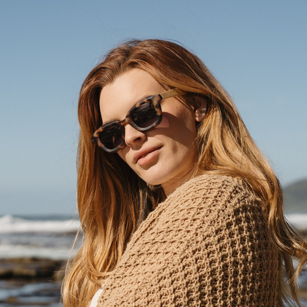QUEST ROCKY TORT l Sunglasses l Polarised Lens l Walnut Arms - Soek Fashion Eyewear UK