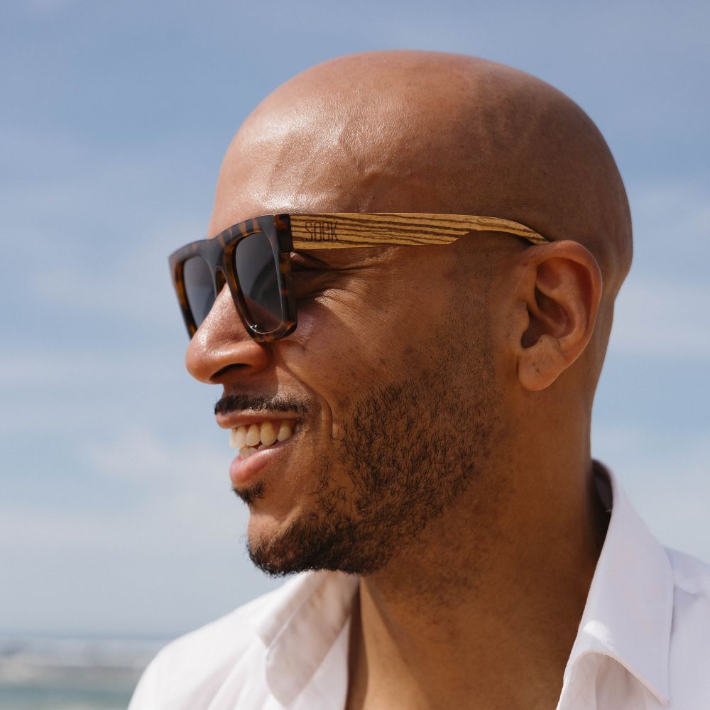 ROCCO TORT l Black Polarised Lens l Walnut Arms