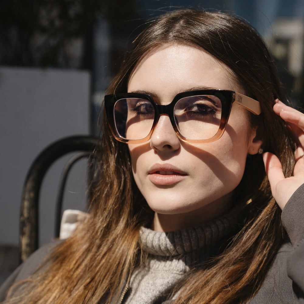 SOLUNA OMBRE l Reader l Blue Light Magnifying - Soek Fashion Eyewear UK