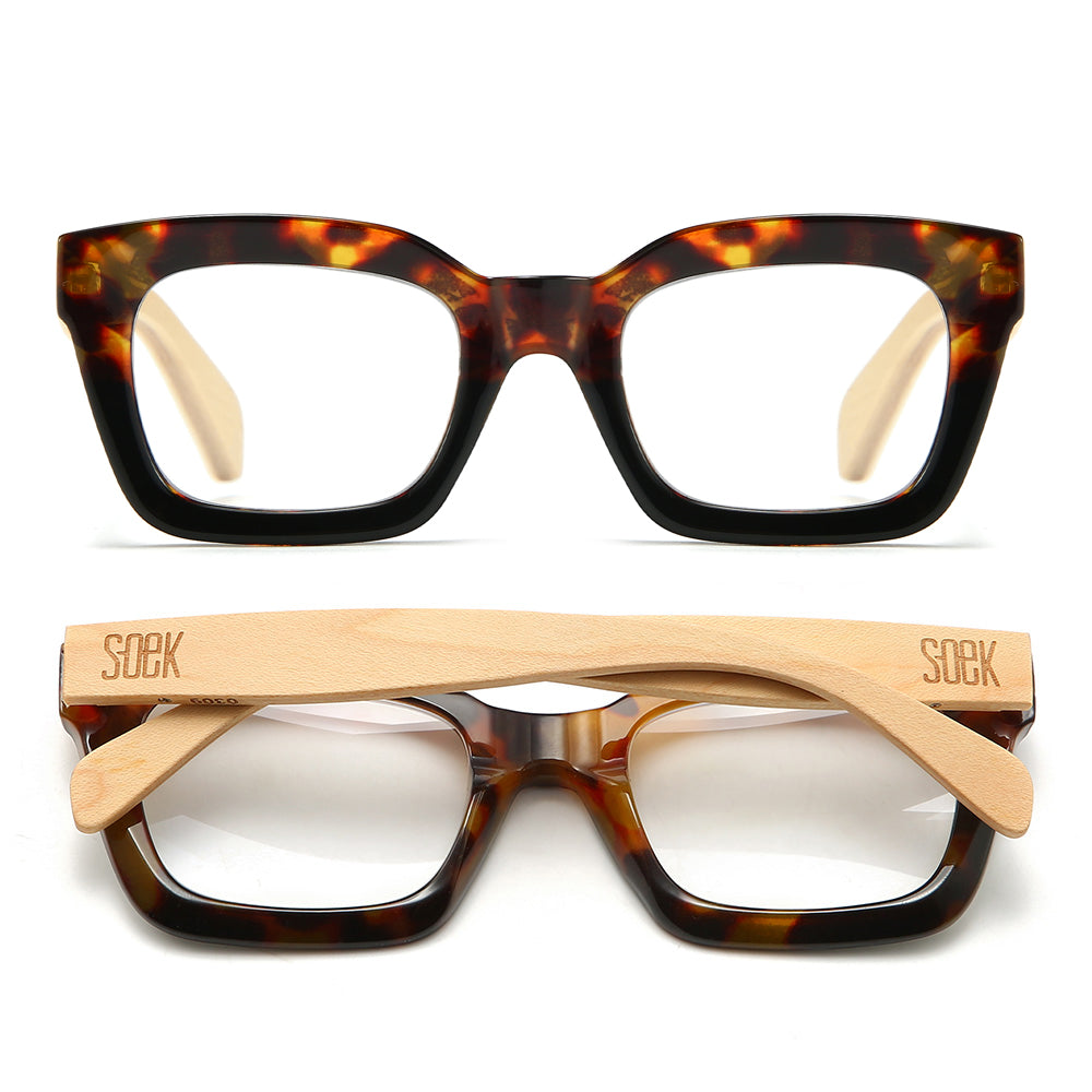 ZAHRA TOFFEE TORT l Magnifying Blue Light Reader - SOEK UK