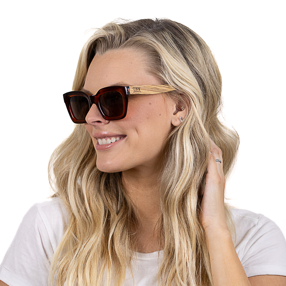 ZAHRA AUBURN l Smokey Gradient Lens l Walnut Arms - Soek Fashion Eyewear Australia