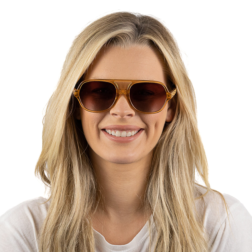 BILLY CLEAR BROWN Brown Gradient Lens l Walnut Wood Arms - Soek Fashion Eyewear UK