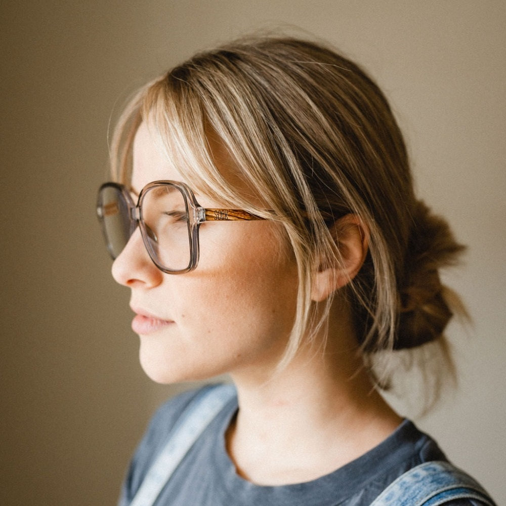 SCARLETT GREY MIST l Blue Light Magnifying Reader - Soek Fashion Eyewear UK